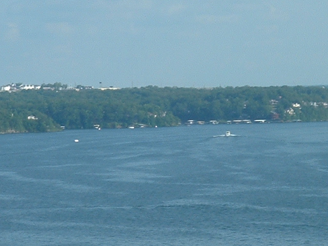06-13-2003lake2.jpg